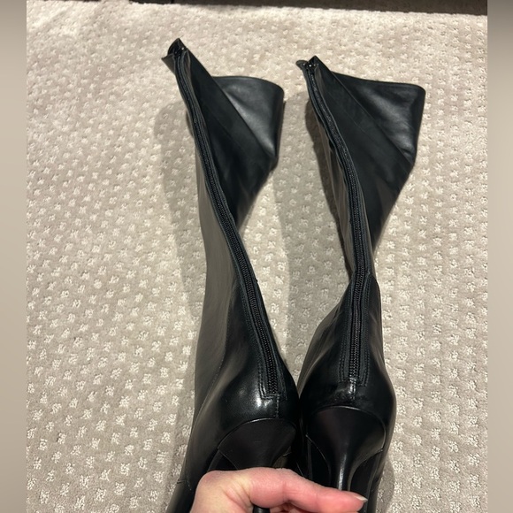 Browns tall blk leather boots brand new never worn sz8.5 zipper in back - Picture 11 of 12